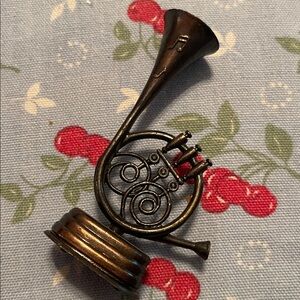 Vintage Brass French Horn pencil sharpener